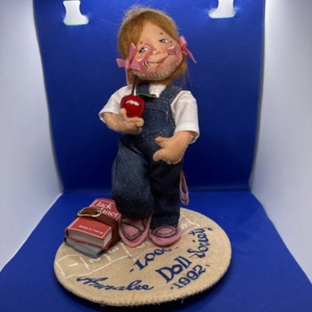 Annalee Dolls Jack And Janet School Signed By Artist Membership Figure Tag 1992